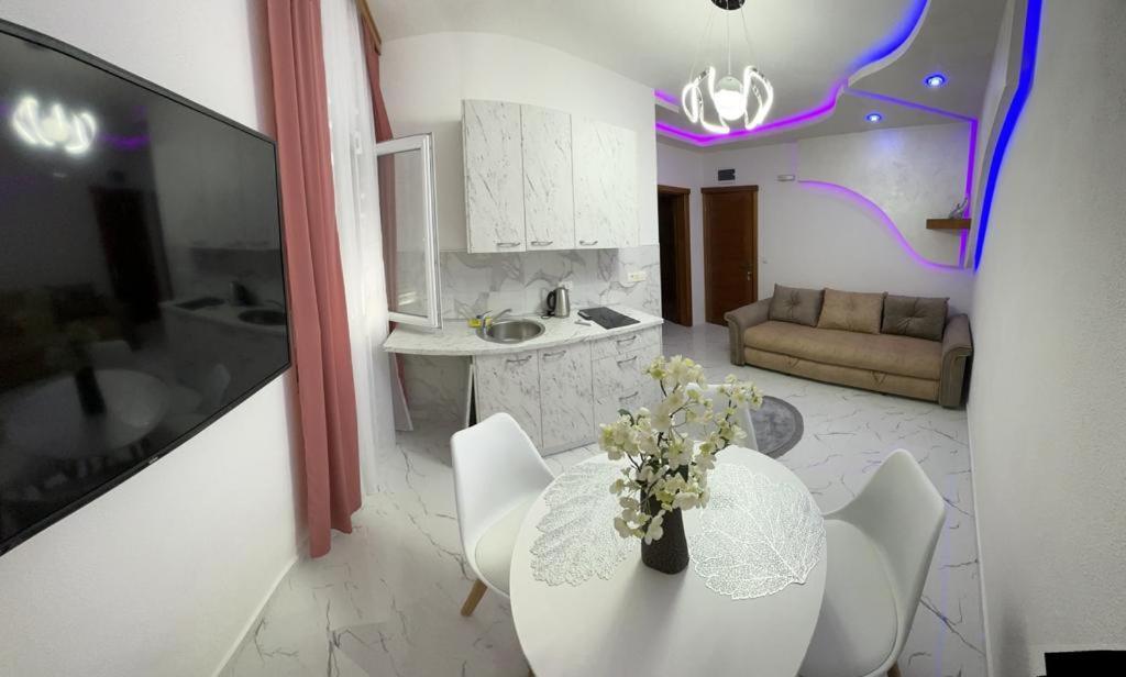 Maslak, Plaza Jaz, Apartment *